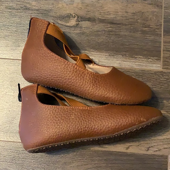 Monkey Feet Ballet Flats - Picture 6 of 7